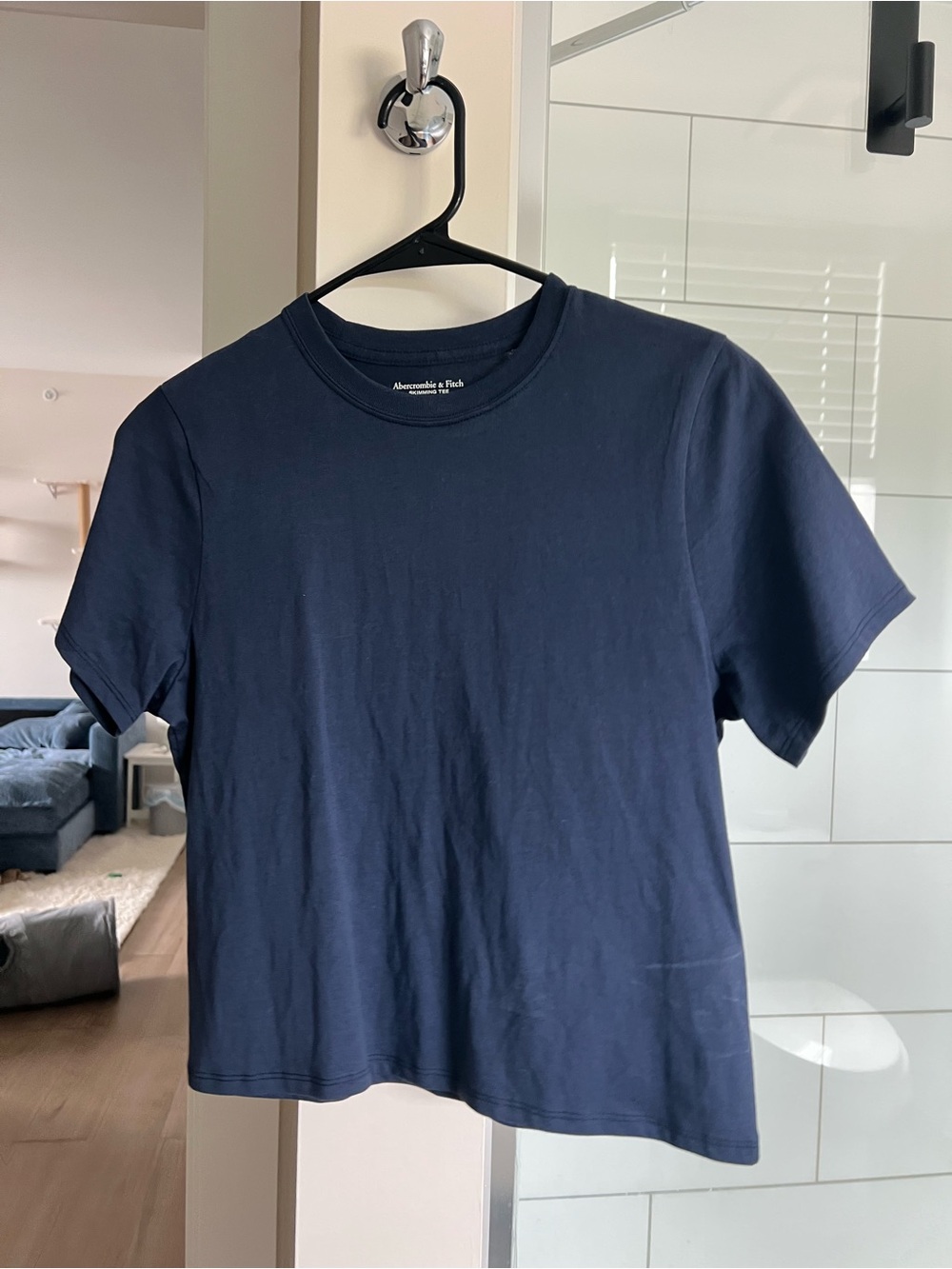Abercrombie & Fitch Women’s Navy Short Sleeve Crew Tee